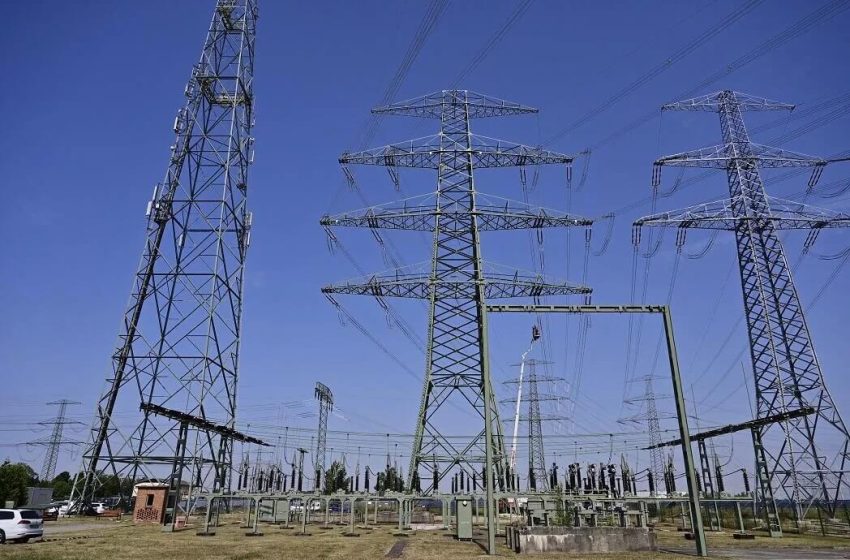 Baghdad raises electricity production to 27,000 megawatts